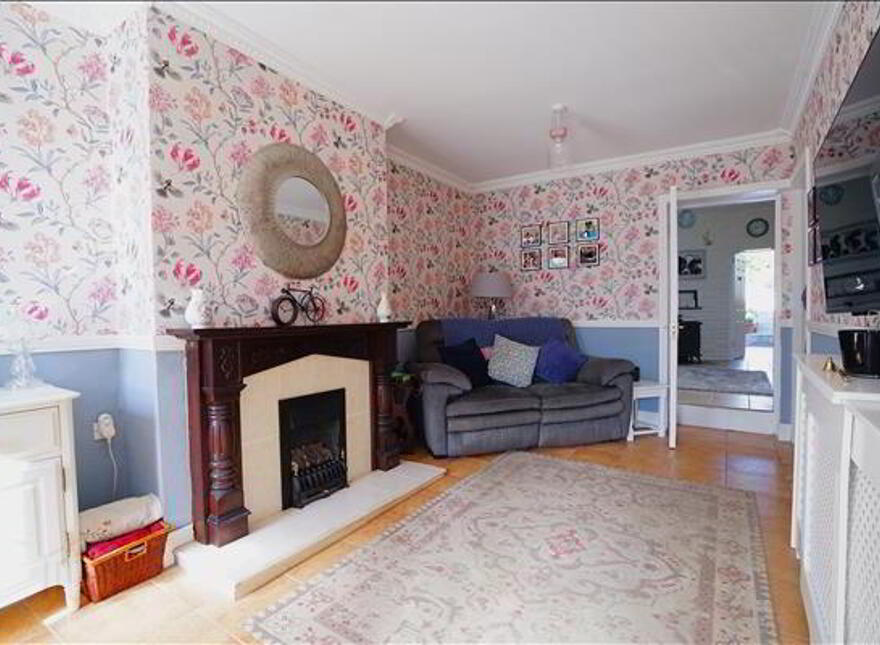 Roanmore Terrace, Cannon St, Waterford