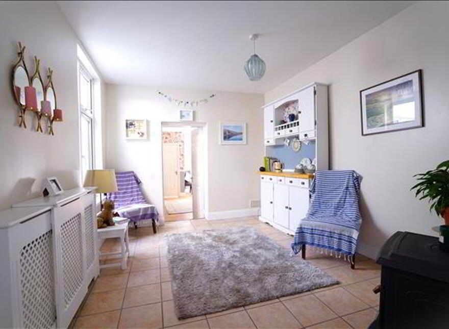 Roanmore Terrace, Cannon St, Waterford