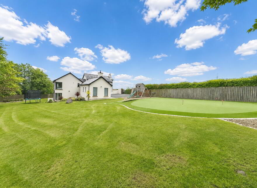 82 Marshallstown Road, Carrickfergus, BT38 9DE