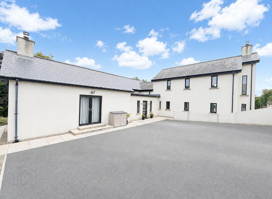 82 Marshallstown Road, Carrickfergus, BT38 9DE
