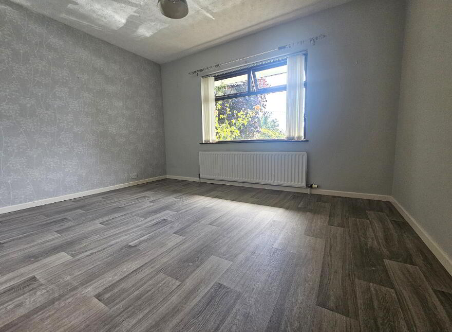 37 Taylorstown Hill, Antrim, BT41 3RL