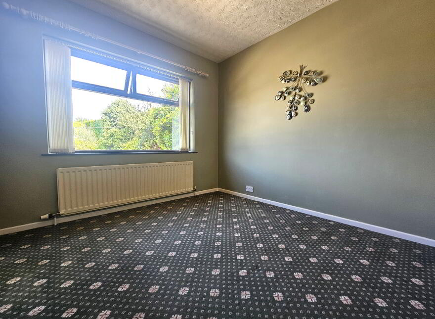 37 Taylorstown Hill, Antrim, BT41 3RL