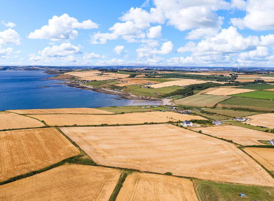 Lahard, Whitegate