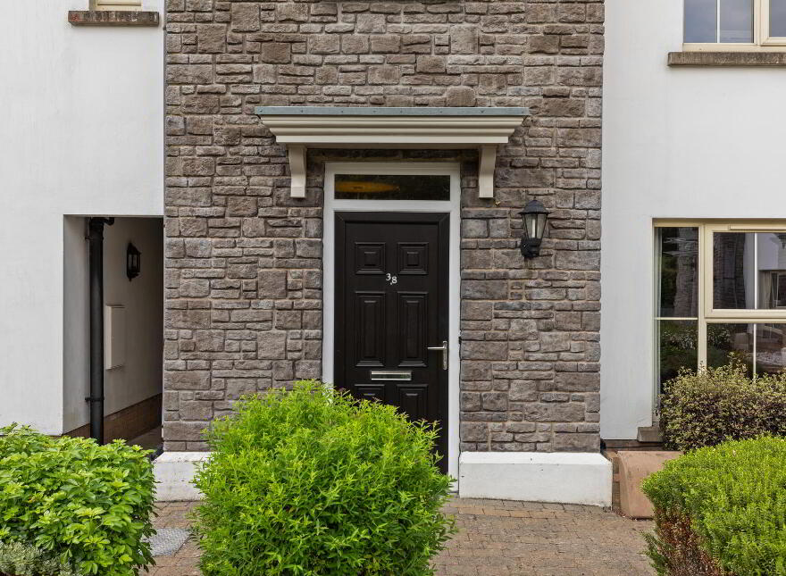 38 Coopers Mill Mews, Dundonald, Belfast, BT16 1WS