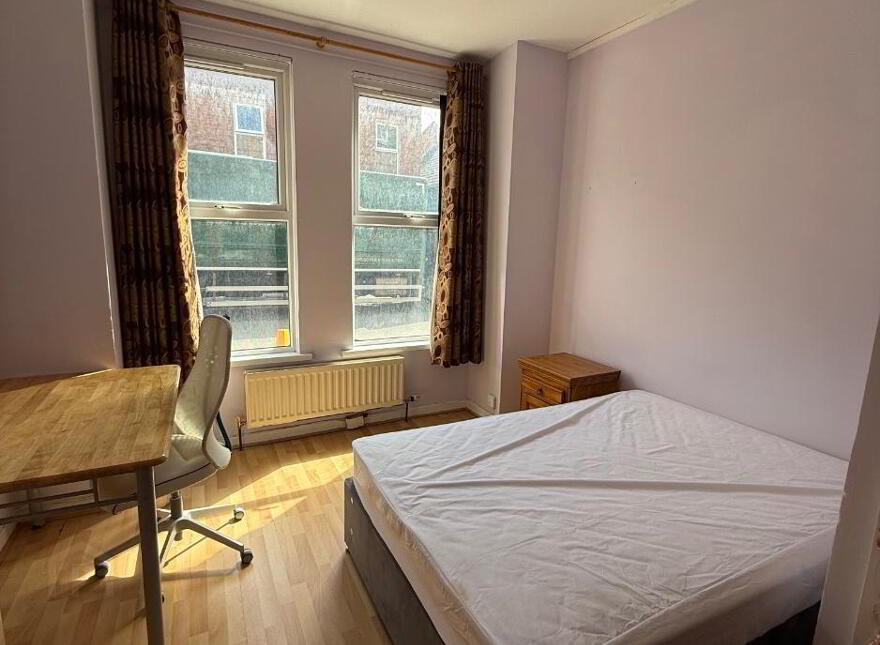 1, 20 Canterbury Street, Belfast, BT7 1LB