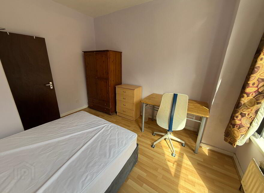 1, 20 Canterbury Street, Belfast, BT7 1LB