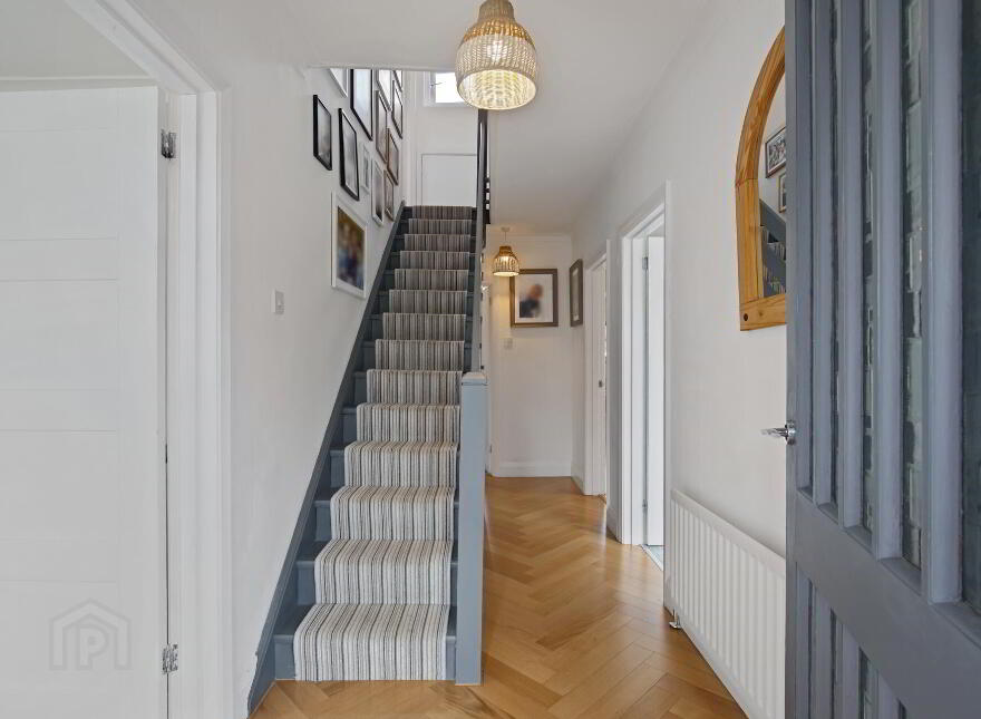 33 Glenhugh Park, Belfast, BT8 7PQ