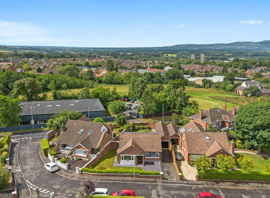 33 Glenhugh Park, Belfast, BT8 7PQ