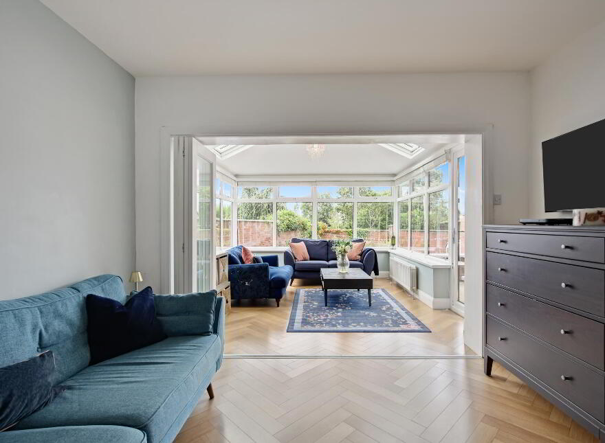 33 Glenhugh Park, Belfast, BT8 7PQ