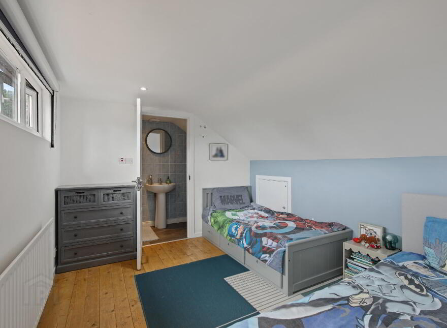 33 Glenhugh Park, Belfast, BT8 7PQ