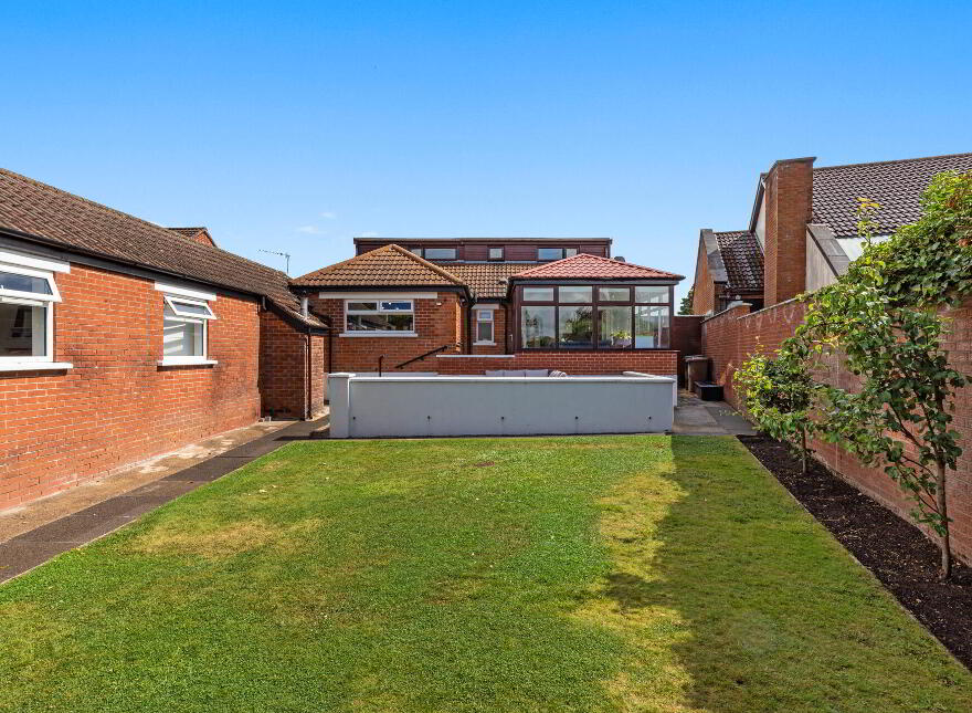 33 Glenhugh Park, Belfast, BT8 7PQ