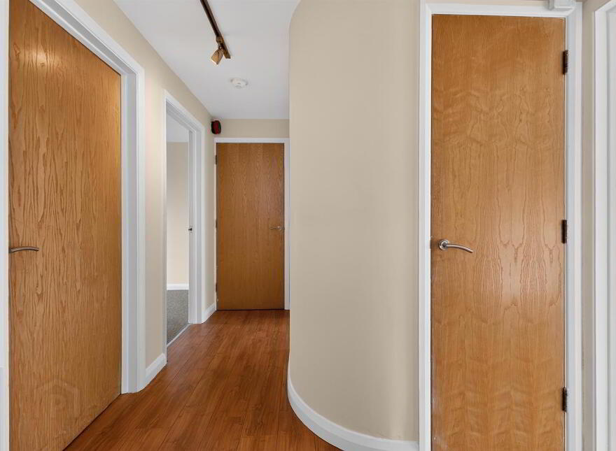 Apt 1, 34 Central Avenue, Bangor, BT20 3AF