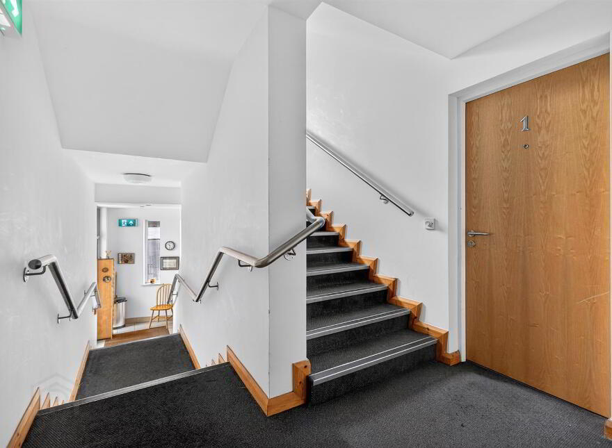 Apt 1, 34 Central Avenue, Bangor, BT20 3AF