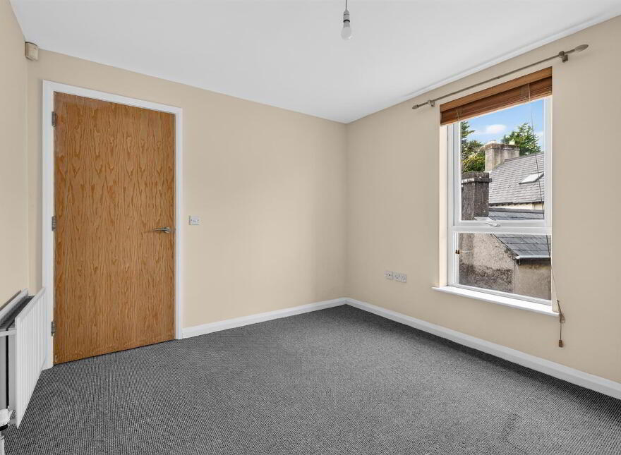 Apt 1, 34 Central Avenue, Bangor, BT20 3AF