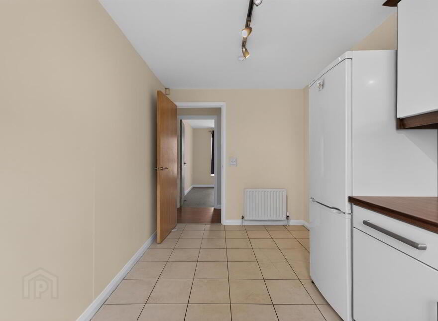Apt 1, 34 Central Avenue, Bangor, BT20 3AF