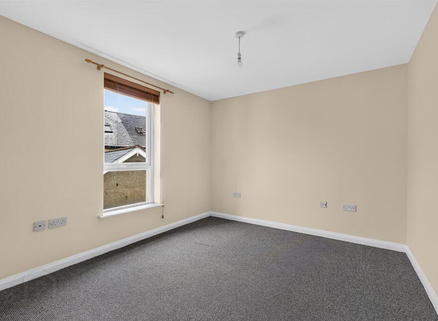 Apt 1, 34 Central Avenue, Bangor, BT20 3AF