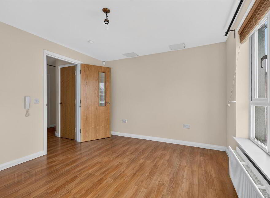 Apt 1, 34 Central Avenue, Bangor, BT20 3AF