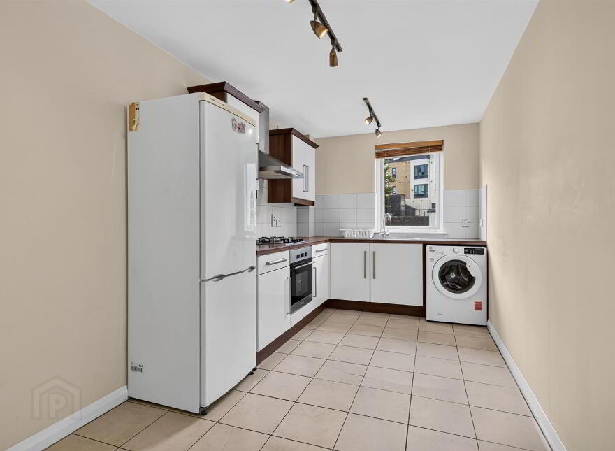 Apt 1, 34 Central Avenue, Bangor, BT20 3AF