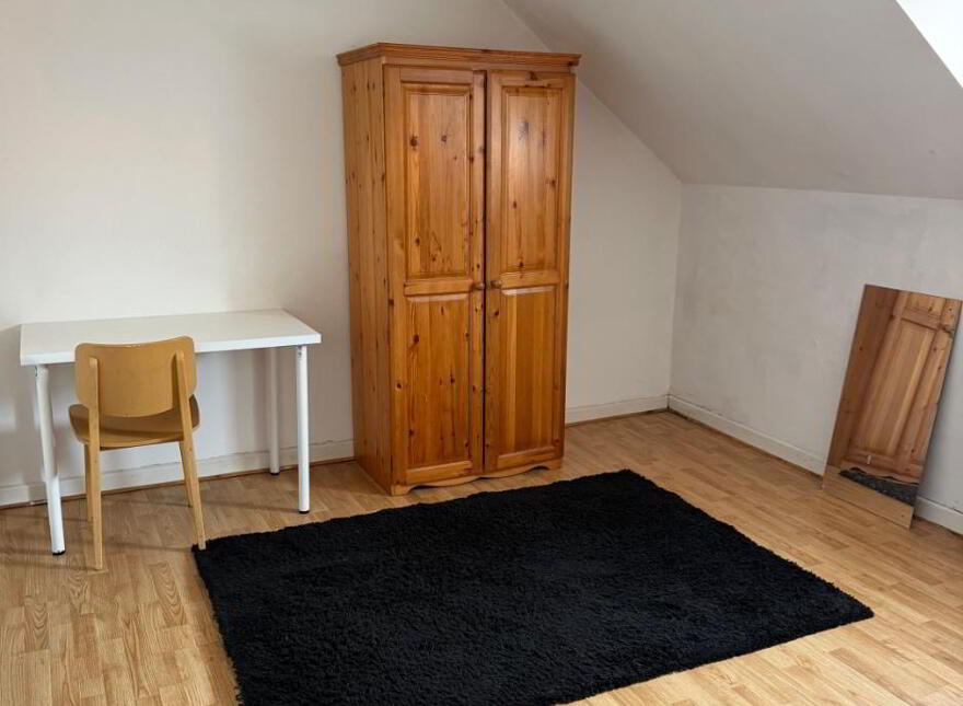 20 Canterbury Street, Belfast, BT7 1LB