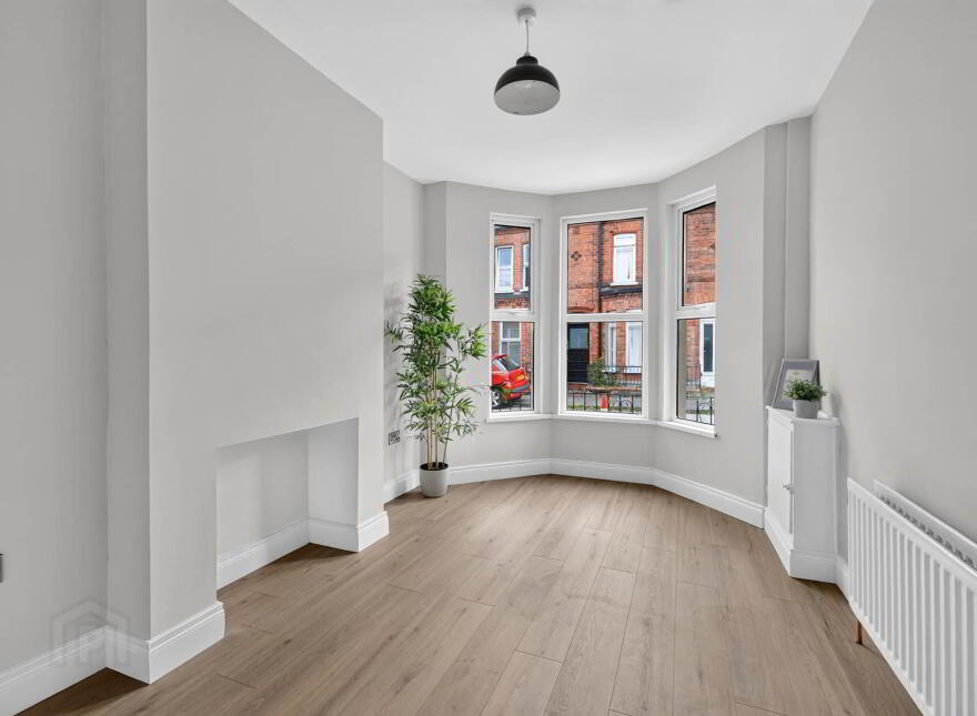 26 Rochester Street, Ravenhill, Belfast, BT6 8EU