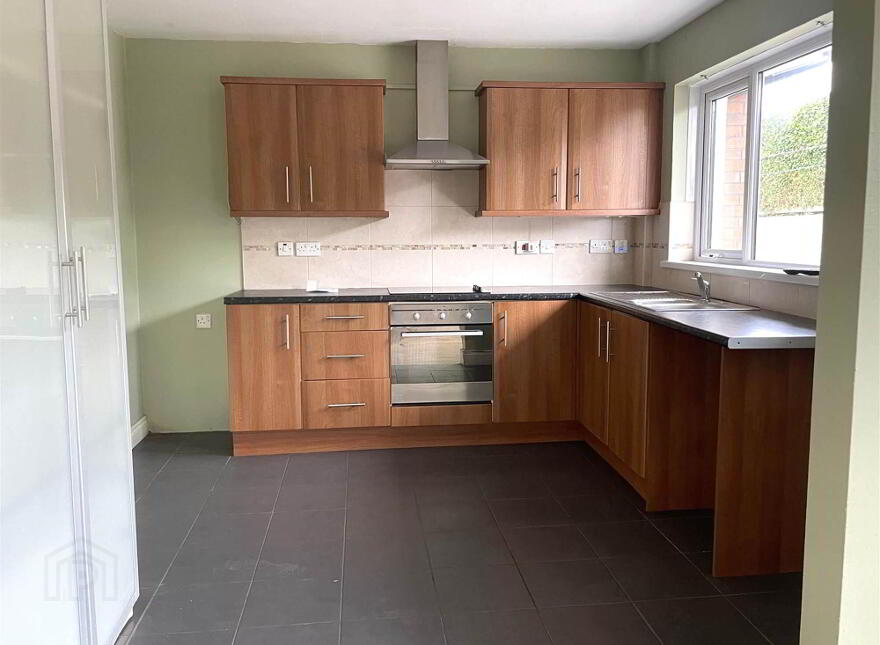 8 Ardfern Close, Saul Road, Downpatrick, BT30 6TY