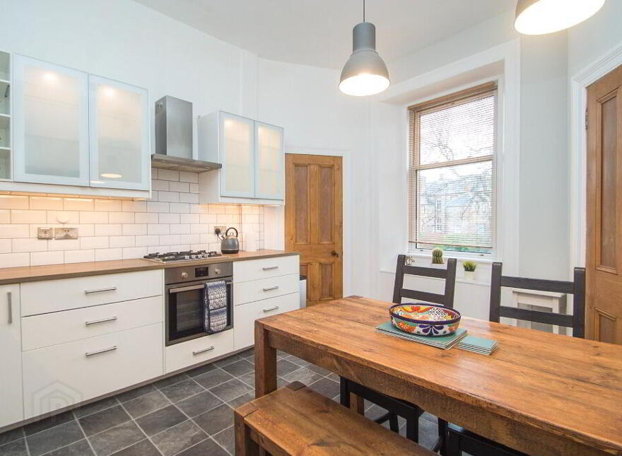 113 Comiston Road, Edinburgh, EH10 6AQ
