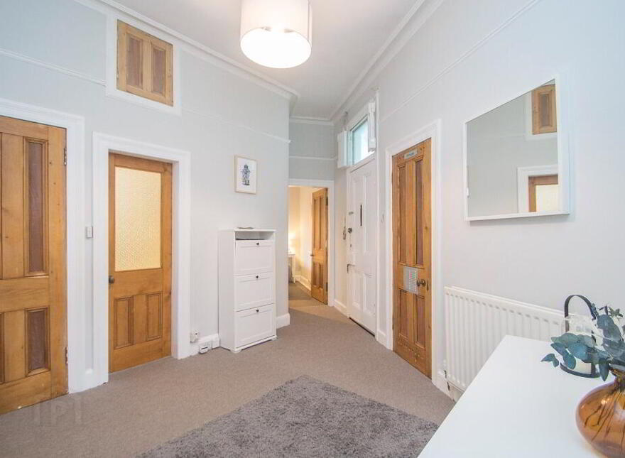 113 Comiston Road, Edinburgh, EH10 6AQ