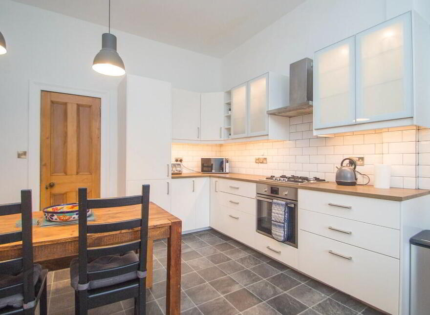 113 Comiston Road, Edinburgh, EH10 6AQ