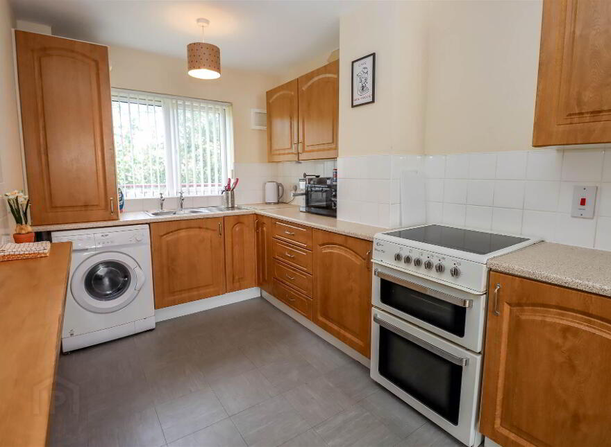 64b Craignish Crescent, Dundonald, Belfast, BT16 2RX