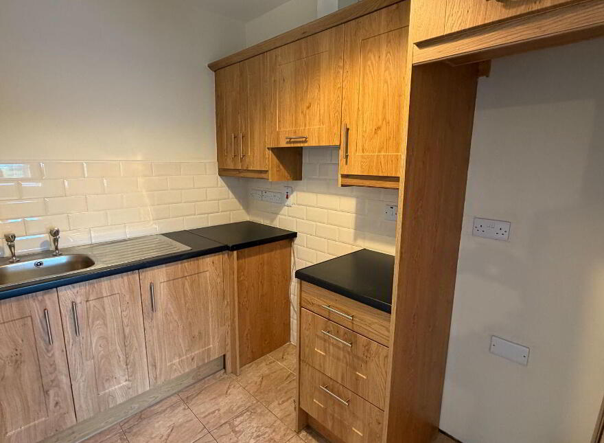 46 Léim An Bhradáin, Gort Road, Ennis, V95CC61