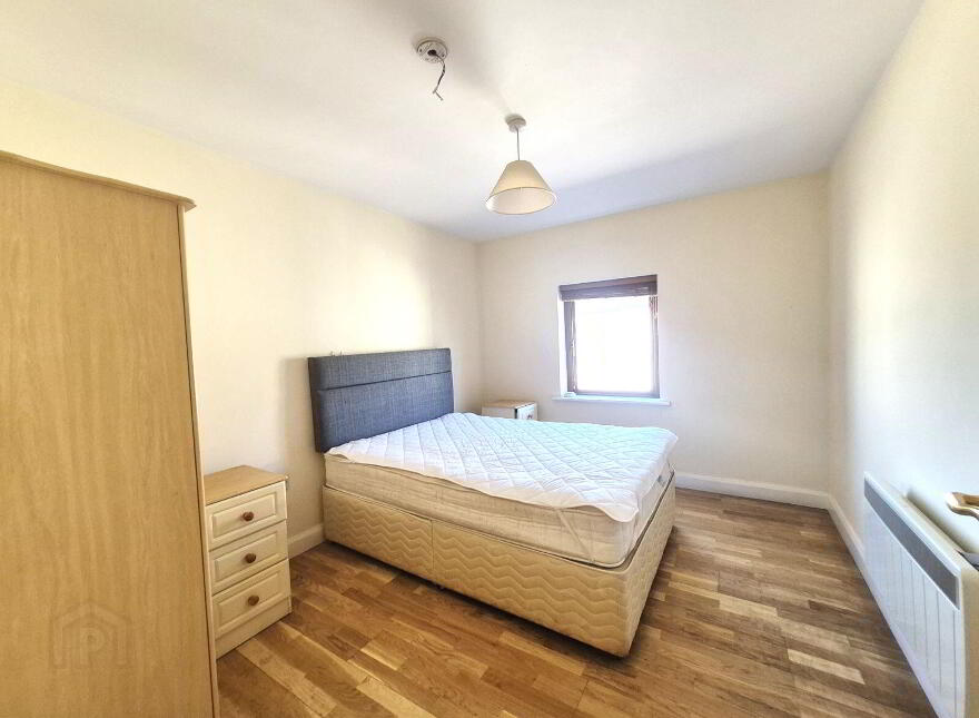 7 Riverside Court, Chapel Street, Caher, Caher, F28FD35