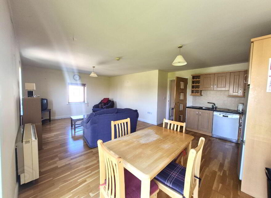 7 Riverside Court, Chapel Street, Caher, Caher, F28FD35