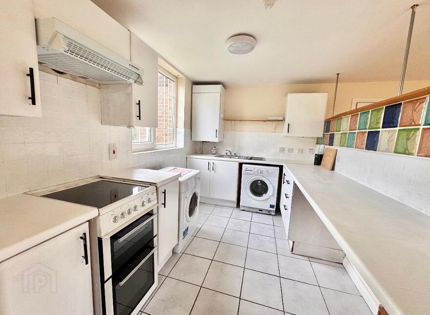 6C Creighton Mews, Dunmurry, Belfast, BT17 0LD