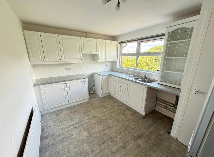 126 Ligoniel Road, Belfast, BT14 8DS