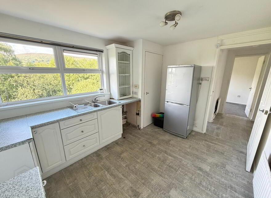 126 Ligoniel Road, Belfast, BT14 8DS