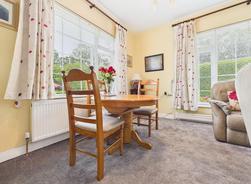 Glenbower, Inchiquin, Ballymadog, P36HD51