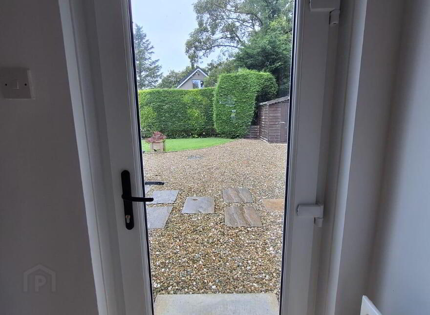 47 Ballinlea Road, Ballycastle, BT54 6NN