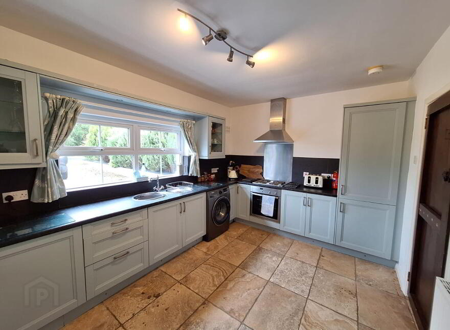 47 Ballinlea Road, Ballycastle, BT54 6NN