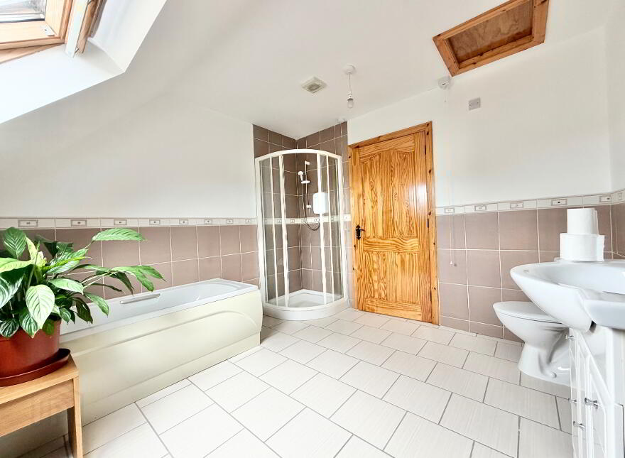 16 Ganvaghan Road, Castlederg, BT81 7RY
