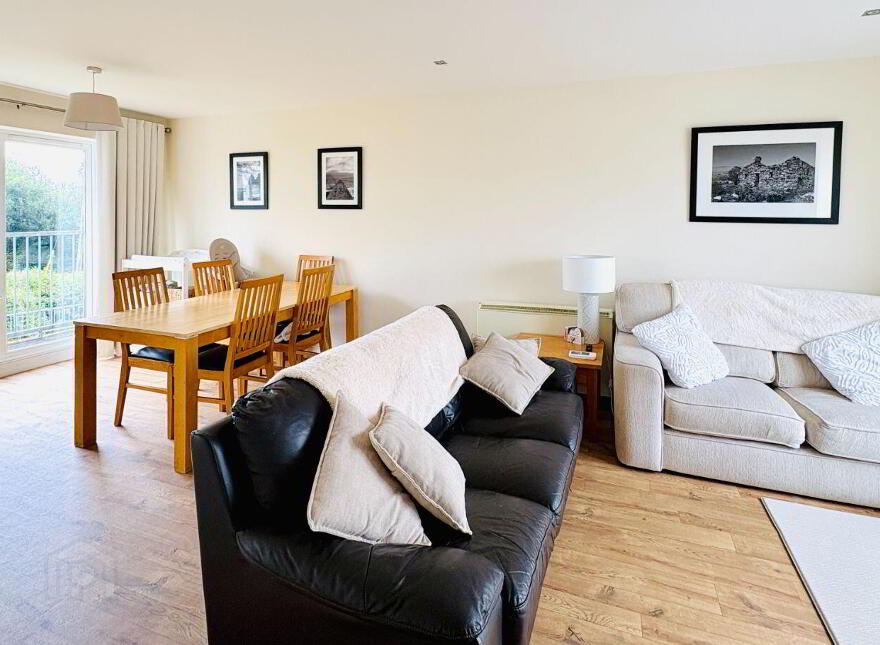 22 River Ville House, Oakview Village, Tralee, V92ET81
