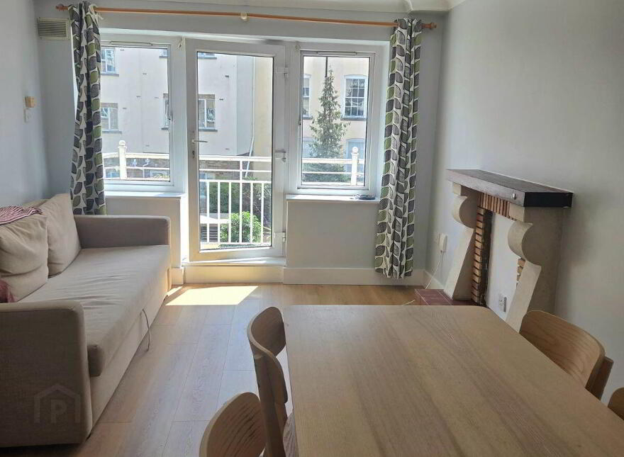 Apartment 229 Bachelors Walk Apartments, Dublin 1, D01E066
