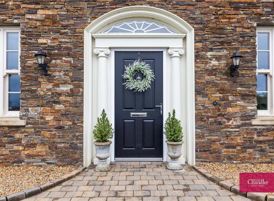 Ballydoolan House, 19b Upper Mealough Road, Belfast, BT8 8LR