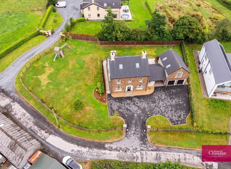 Ballydoolan House, 19b Upper Mealough Road, Belfast, BT8 8LR