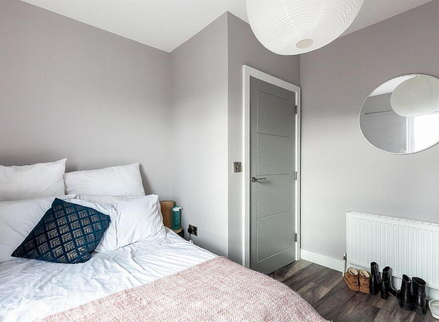 Apartment 3 153 Albertbridge Road, Belfast, BT5 4PS