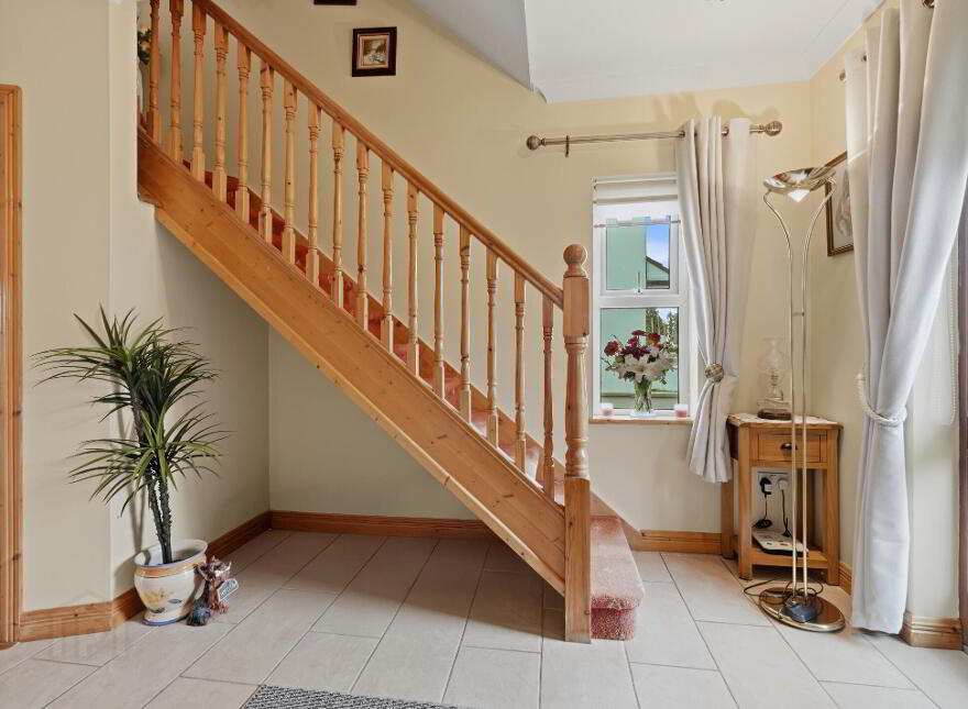 18 Lowpark Avenue, Charlestown, F12NC58