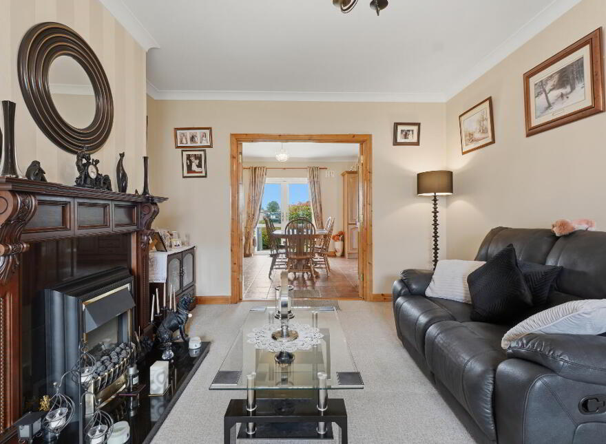 18 Lowpark Avenue, Charlestown, F12NC58