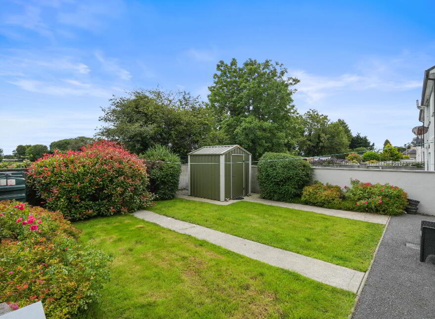 18 Lowpark Avenue, Charlestown, F12NC58