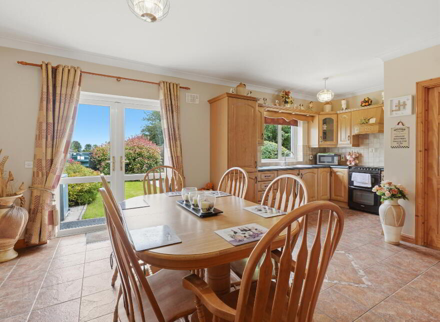 18 Lowpark Avenue, Charlestown, F12NC58