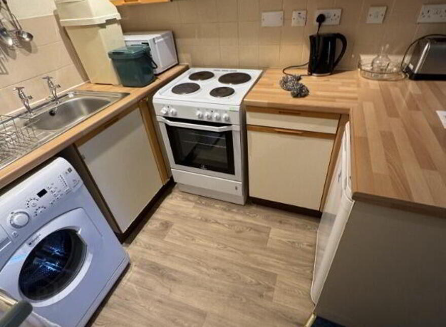 5 Sciennes, Newington, Edinburgh, EH9 1NH