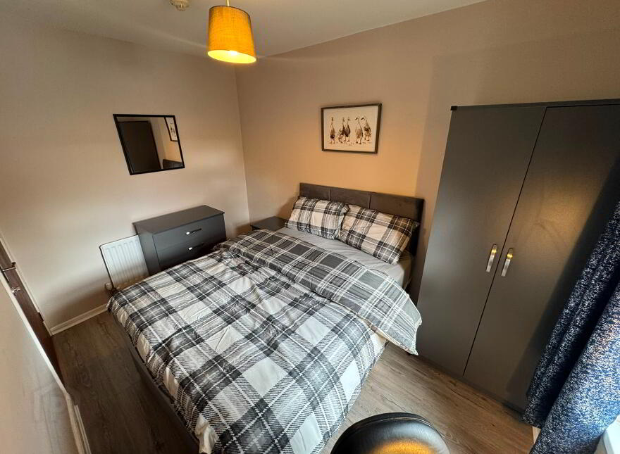 Dunluce Ave, Belfast, BT9 7AZ